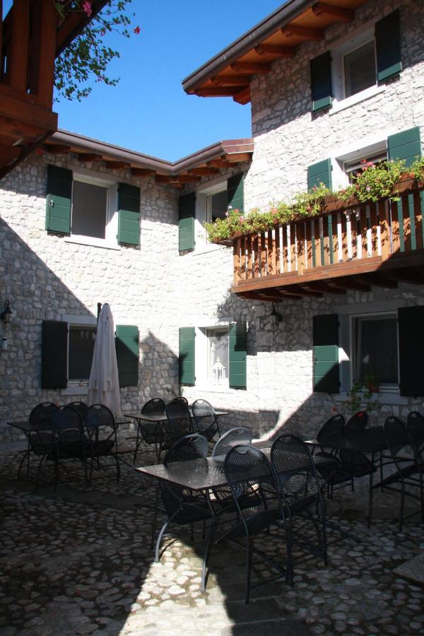 Agriturismo Borgo Titol Tramonti di Sopra エクステリア 写真